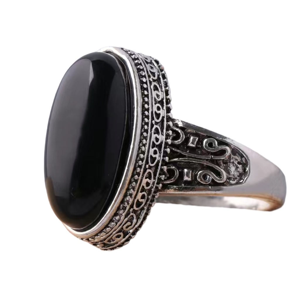 Vintage Antiqued Silver Long Oval Black Solitaire